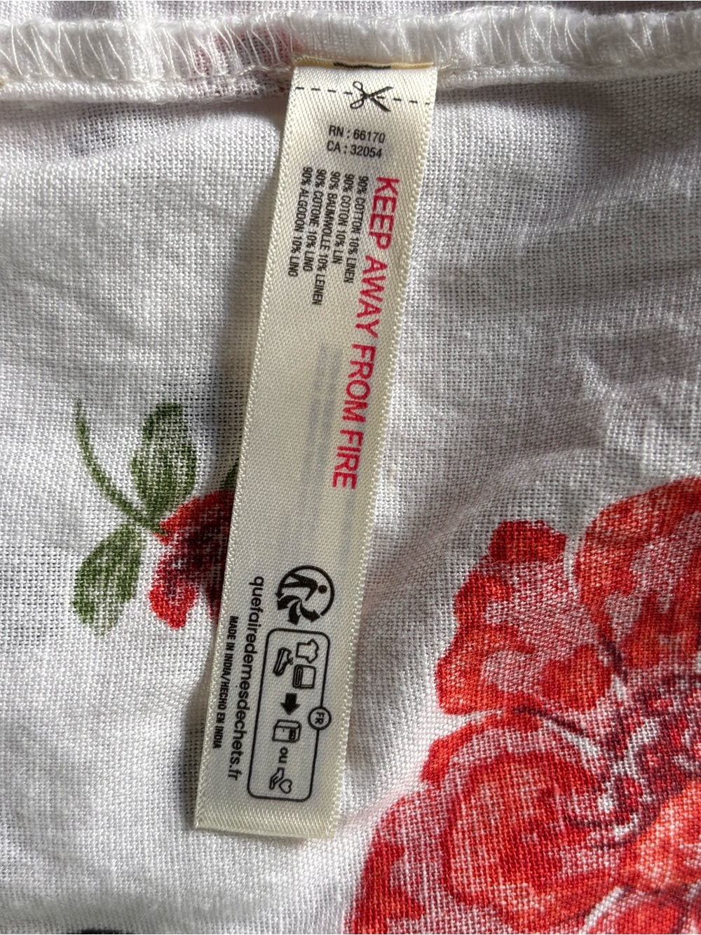 Free People White Linen Bom Bom Island Mini in Polka Dots & Roses 🌹 - Picture 8 of 9